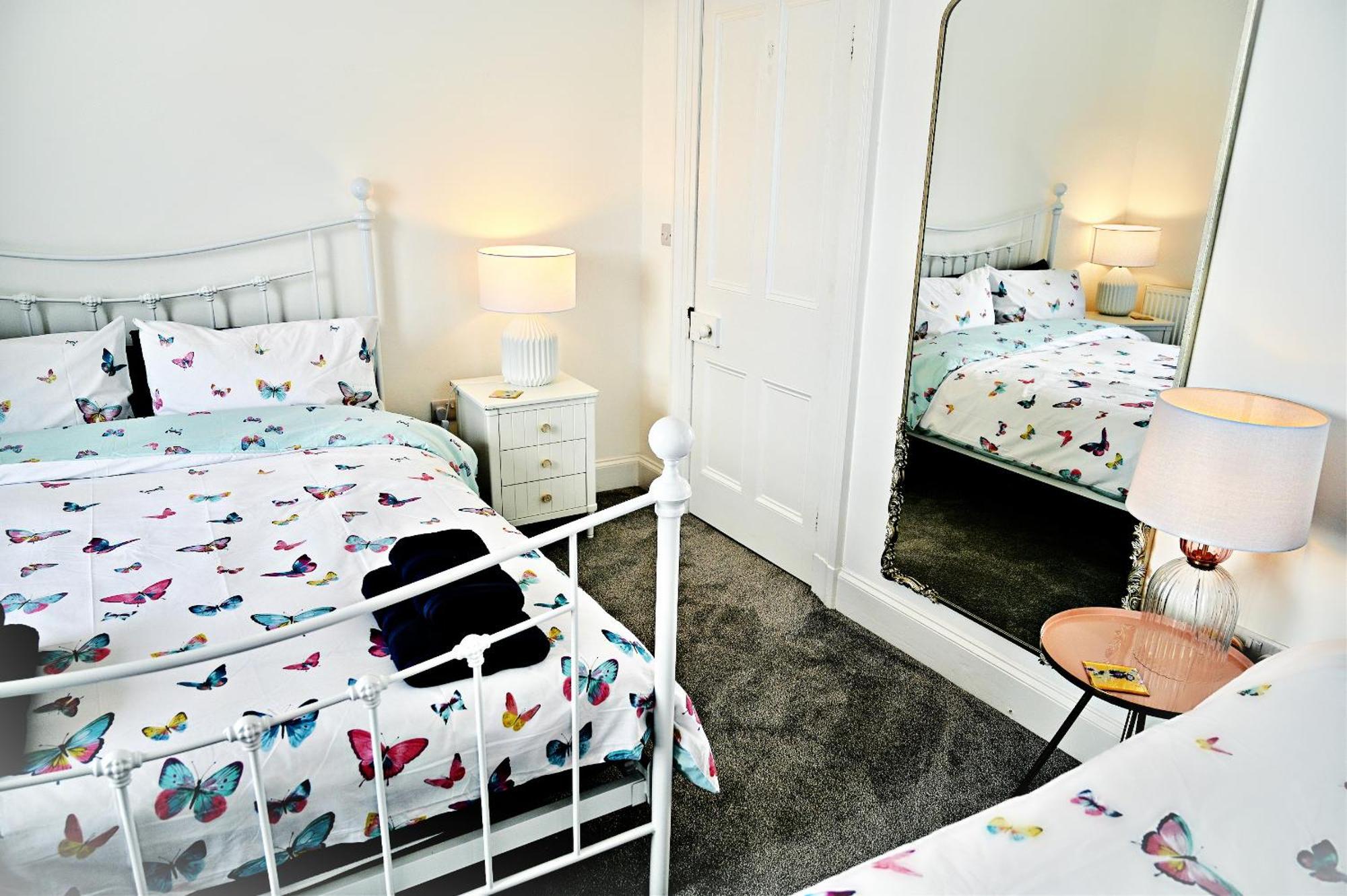 Porthmadog, Sleeps 11, 5 Bedrooms, 5 Bathrooms, Mountain Views Extérieur photo